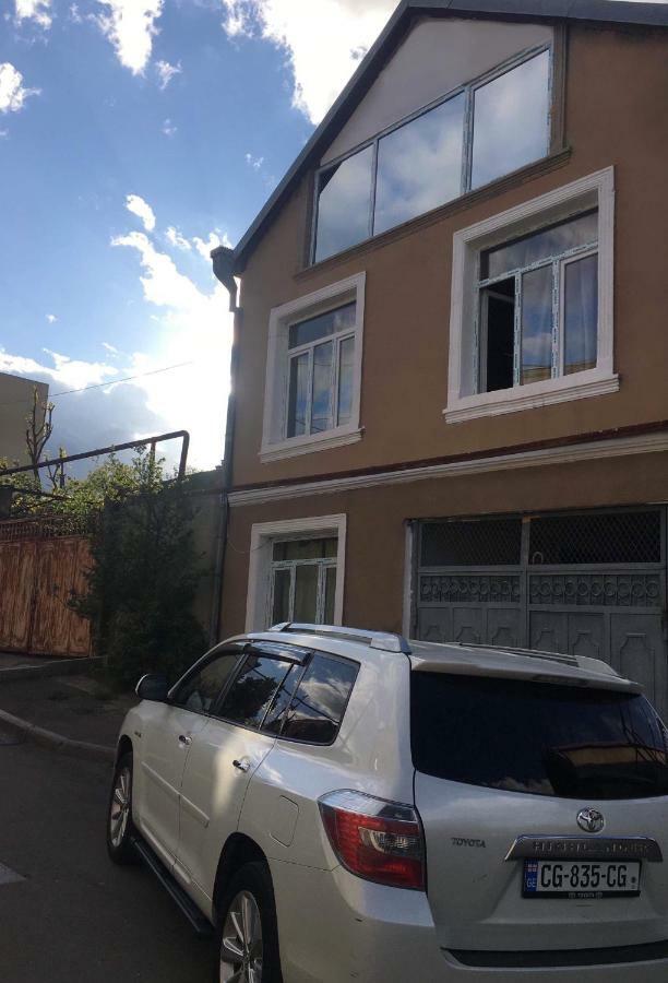 Old Tbilisi Apartments Exteriör bild